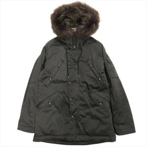 【極美品】TATRAS Rライン ミリタリー ダウン ジャケット カーキ 2 M 極美品】TATRAS Rライン ミリタリー ダウン ジャケット カーキ 2 M