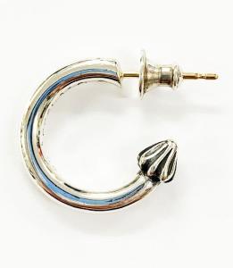 クロムハーツ スクエアサークルピアス ケイト・ハドソンデザイン  