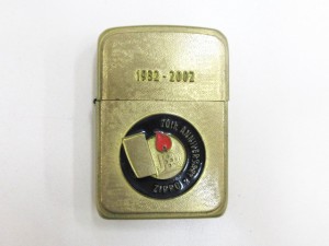 【中古】ジッポー ZIPPO 70th ANNIVERSARY 70周年記念 オイルライター ゴールドカラー 缶ケース付 