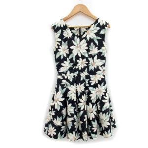 Dazzlin ワンピース 花柄の通販 Au Pay マーケット