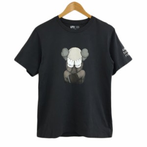 【中古】ユニクロ KAWS TOKYO FIRST Tシャツ カットソー プルオーバー プリント ロゴ 半袖 M グレー 白