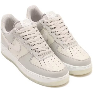 ナイキ NIKE エア フォース 1 ‘07 LV8 [AIR FORCE 1 ‘07 LV8] ライトボーン/ライトアイアンオール/サミットホワイト FN5832-001日本国