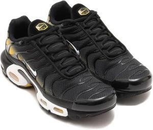 ナイキエアマックスプラス　Air max plusトリプルブラックours NIKE AIR MAX PLUS 