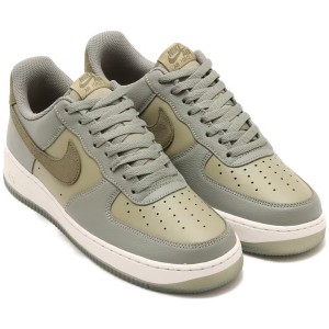 ナイキ NIKE エア フォース 1 '07 LV8 [AIR FORCE 1 '07 LV8] ダークスタッコー/ミディアムオリーブ FJ4170-002 ナイキジャパン正規品 