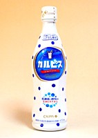 ★まとめ買い★　カルピス原液白プラスチックボトル　４７０ｍＬ ×15個【イージャパンモール】