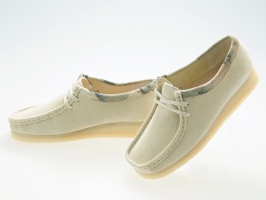 クラークス CLARKS ORIGINALS WALLABEE ウィメンズ ワラビー レディース 女性用 OFF WHITE SUEDE オフホワイト スエード #26150491 