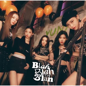 CD/ITZY/Blah Blah Blah (4P歌詞ブックレット) (通常盤)