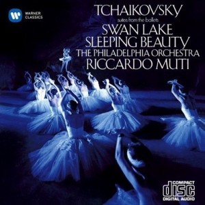 CD/リッカルド・ムーティ/チャイコフスキー:「白鳥の湖」組曲&「眠れる森の美女」組曲 (解説付)