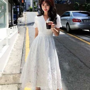 レディース ファッション 個性的 ワンピース コットン レース 刺繍 サマー ドレス ホワイト Ｖネック 白 韓国 リゾート 半袖 かわいい 大