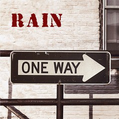 [CD]/RAIN/ONE WAY/DAKCAS-2151