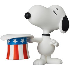 [グッズ]/【2023年12月発売】ウルトラディテールフィギュア No.723 UDF PEANUTS SERIES 15 AMERICANA UNCLE SNOOPY/NEOGDS-637505