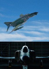 [DVD]/ファントム・フォーエバー 〜 F-4E ファントムIIの伝説 日本の空を護り続けた50年 〜 全三章 第二章...飛行開発実験団と航空自衛隊