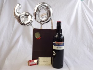 還暦シルバーバルーン60贈り物セット　　赤ワイン　ヴィーニャ・ペーニャ　（スペイン）750ｍｌ メッセージカード付