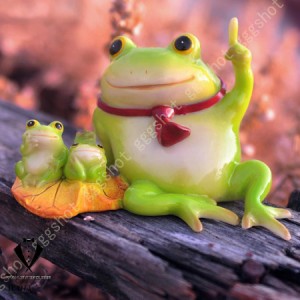 蛙のオーナメント オーナメント カエルのオブジェ 置物 かえる ガーデニング オブジェ 童話風 動物 アニマル ガーデン雑貨 かえる置物 不