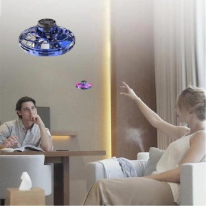 UFO飛行ジャイロ 人気の指遊び 減圧おもちゃ ロータリー 回転式 先進版指こま フライノバ 指先UFO 多彩なLEDライト USB充電式 ストレス解