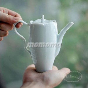 手作り 中国茶器 台湾 茶道具 青磁 急須 煎茶道具 茶壺 （青白磁・水滴壷）