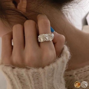 リング レディース 指輪 ごつごつ 個性的 メタル クール アシンメトリー フリーサイズ 韓国アクセサリー メール便