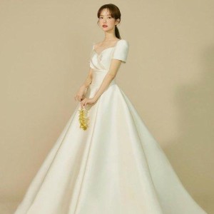 ウェディングドレス 40代 韓国 安い 白 結婚式 二次会 花嫁 披露宴 大きいサイズ プリンセスドレス Aライン カシュクール 袖あり 半袖 バ