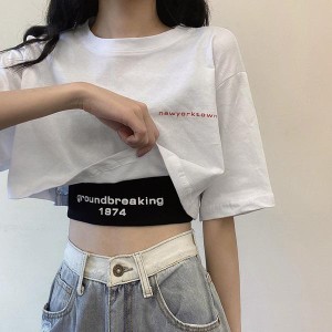 ★レビュー記載でインナーをプレゼント！★ Tシャツ ショート丈トップス 半袖T ワンポイント ロゴ プリント 白 ダンス 衣装 ダンスウェア