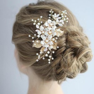 ヘッドドレス ヘアアクセサリー 髪飾り かんざし パール 結婚式  髪留め 着物 成人式 コーム 卒業式 留袖 黒留袖 和装 花嫁 浴衣 上品 ダ