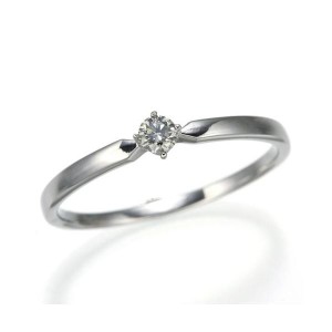 K18WGダイヤリング 指輪 19号 輝く18金の指輪には、純白の輝きが宿る ダイヤモンドが煌めく、19号のK18ホワイトゴールドリング 贅沢な輝