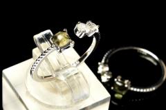 �V���o�[925���F���̃p���[ �����_�o�C�g�����r�A���O���X�@3-4mm�@�w�փ����O(�T�C�Y������) 1���� _PRG2440