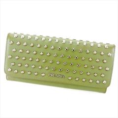 PRADA プラダ　スタッズ　長財布　財布 t9513.jpg