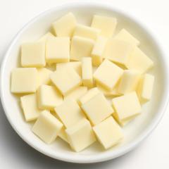 クーベルチュールチョコレート フレーク(ホワイト) / 200g 富澤商店