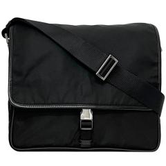 ハンティングワールド ショルダーバッグ  ブラック グレー 7・I・1・02 ec-20687 美品 フラップ 軽い ロゴ  キャンバス 中古 HUNTING WORLD 大容量 自立 軽い 人気 男女兼用 男性 女性 ビジネス 普段使い カジュアル 高級感 上品 ブランド 本物 鑑定済み ハンティングワールド ショルダーバッグ ブラック グレー 7・I・1・02