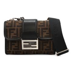 �t�F���f�B �o�b�O �����Y FENDI �o�Q�b�g �_�u�� FF�W���J�[�h 7VA649 ALWK F0L3T �u���E�� �V�����_�[�o�b�O �΂ߊ|��