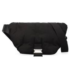 ���]���}���W�F�� �o�b�O Maison Margiela �O�����X���� �T�C�N���X���[�� SB1WG0040 P1511 T8013 �u���b�N