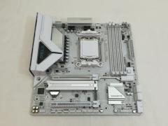�y���ÁzGIGABYTE B850M EAGLE ICE WIFI6E B850/AM5/MicroATX�y���z�ۏ؊��ԂP�T��