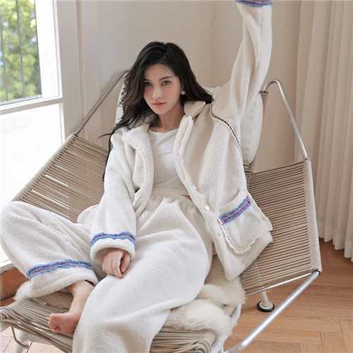 パジャマ レディース ルームウェア もこもこ パジャマ レディース かわいい パジャマ 冬 長袖 パジャマ ルームウェア もこもこ 大きいサイズ 上下セット 着る毛布 ロング ボーダー ボア 部屋着 セットアップ レディース 寝巻き レディース 暖かい