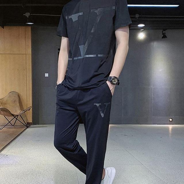 【ポイント10倍！】メンズ　夏用　上下セット　2点セット Tシャツ　ズボン　ジャージ　男子用　スポーツウェア　セットアップ　運動　カジュアル　吸汗 速乾 通気　