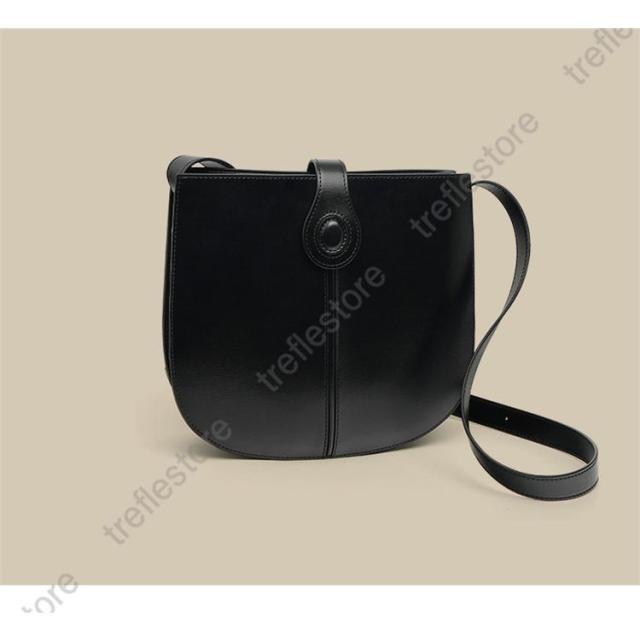 本革　トートバッグ　レディース　レザーバッグ　ショルダーバッグ 革バッグ　かばん　通勤 通学　大人　20代30代40代50代の通販は