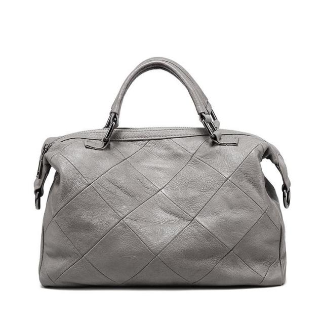 本革　トートバッグ　レディース　レザーバッグ　ショルダーバッグ 革バッグ　かばん　通勤 通学　大人　20代30代40代50代の通販は