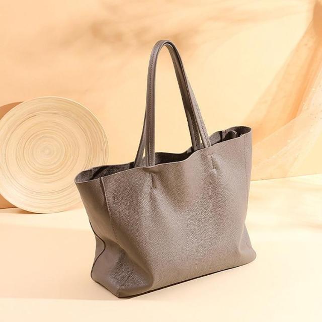 本革　トートバッグ　レディース　レザーバッグ　ショルダーバッグ 革バッグ　かばん　通勤 通学　大人　20代30代40代50代