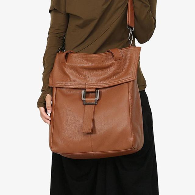 本革　トートバッグ　レディース　レザーバッグ　ショルダーバッグ 革バッグ　かばん　通勤 通学　大人　20代30代40代50代