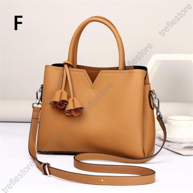 (取寄) マイケル スターズ レディース ファビ スモック スリーブ トップ Michael Stars women Fabi Smocked Sleeve Top Champagne 取寄) マイケル スターズ レディース ファビ スモック スリーブ トップ