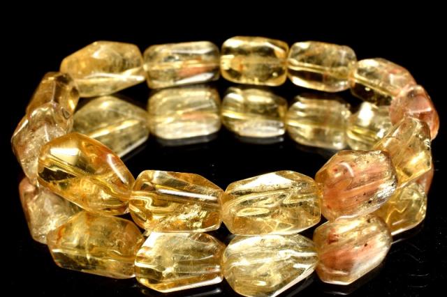【１点物】幸運を呼ぶ黄金カラー ゴールデンスキャポライト　15-18x9-14mm　原石ラフカット ブレスレット 【ネコポス送料無料】_MD2626 7,618円