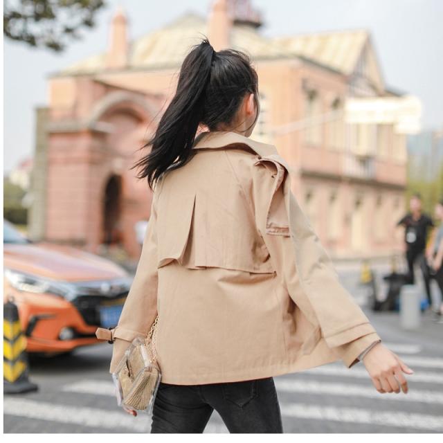 トレンチコート レディース 春 トレンチコート ジャケット トップス アウター レディース オーバーシルエット ショート丈 ベージュ 秋新の通販はau Wowma ベースキャンプ