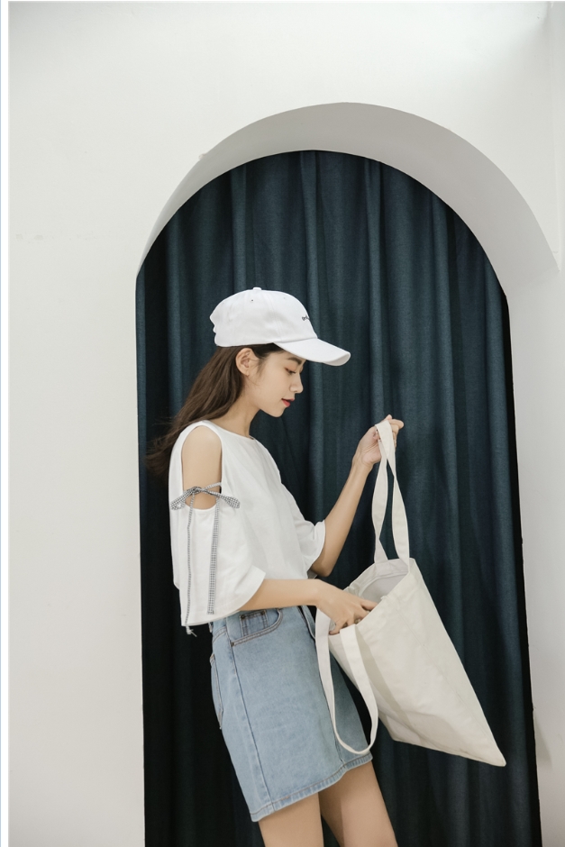 大きいサイズ レディース 春服 オフショルダー トップス オフショル 大きいサイズ トップス レディース トップス 春新作 春服 オフショルの通販はau Pay マーケット ベースキャンプ