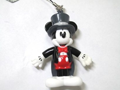 ディズニーストア限定 ミッキー ホテルマン ストラップの通販はau Pay マーケット 雑貨マックス