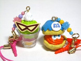 ディズニーリゾート限定 モンスターｕｎｉｖ ペアストラップの通販はau Pay マーケット 雑貨マックス