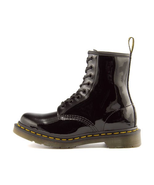 dr martens eyelet boot