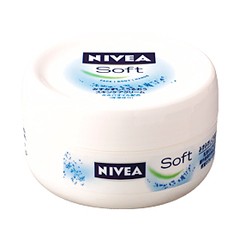 ニベアソフト スキンケアクリーム 98g 花王 Nivea スキンケアクリーム 保湿クリーム ホホバオイル ボディクリーム 天然保湿成分の通販はau Pay マーケット ソレイユ スマホ決済などok ニベアソフト スキンケアクリーム 98g 花王 Nivea スキンケアクリーム 保湿クリーム ホホバオイル ボディクリーム 天然保湿成分の通販はau Pay マーケット ソレイユ スマホ決済などok