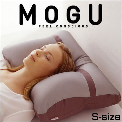 MOGU モグ メタルMOGUピロー Sサイズ カバー付 パウダービーズ 正規品 本体 パイルニット 日本製 国産 チタン加工生地 二重構造 メタルモグピロー ビーズ枕 快眠枕 安眠枕 枕 まくら 安眠 快眠 肩こり 首こり (代引不可)の通販は 7,216円