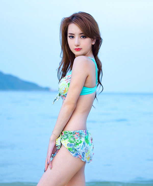 即納 即納 送料無料 水着レディース ビキニ 2点セット スカート付き 花柄 スイムウェア 女性用 大人 女の子 人気おしゃれ ワイヤービの通販はau Pay マーケット Teddyshop