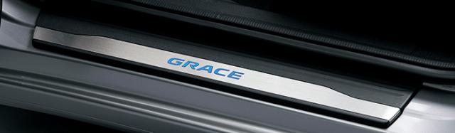 HONDA ホンダ 純正 GRACE グレイス サイドステップガーニッシュ 2016.12〜仕様変更 08E12-T9P-000