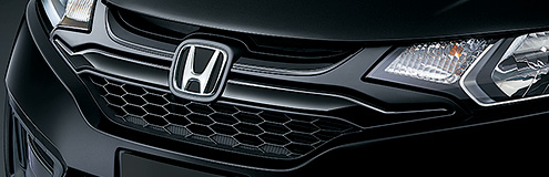 Honda ホンダ 純正 Fit フィット ブラックエディションパッケージ 16 11 仕様変更 08z01 T5a 050jの通販はau Pay マーケット Desir De Vivre